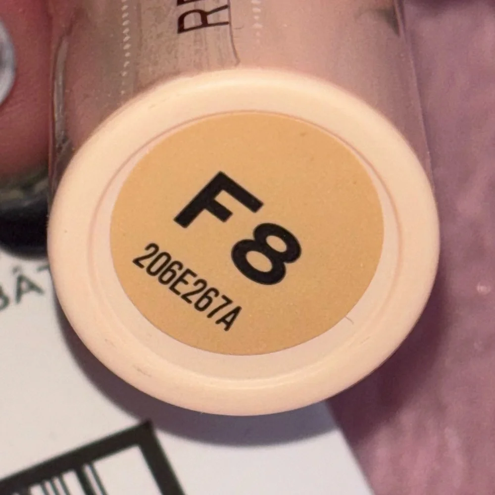 Makeup Revolution Fast Base Stick Foundation